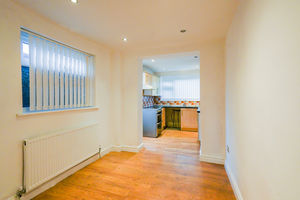 Photo 25- click for photo gallery